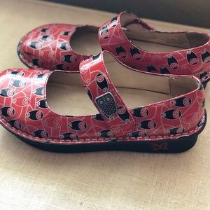 Alegria redish Orange owl print Mary Janes